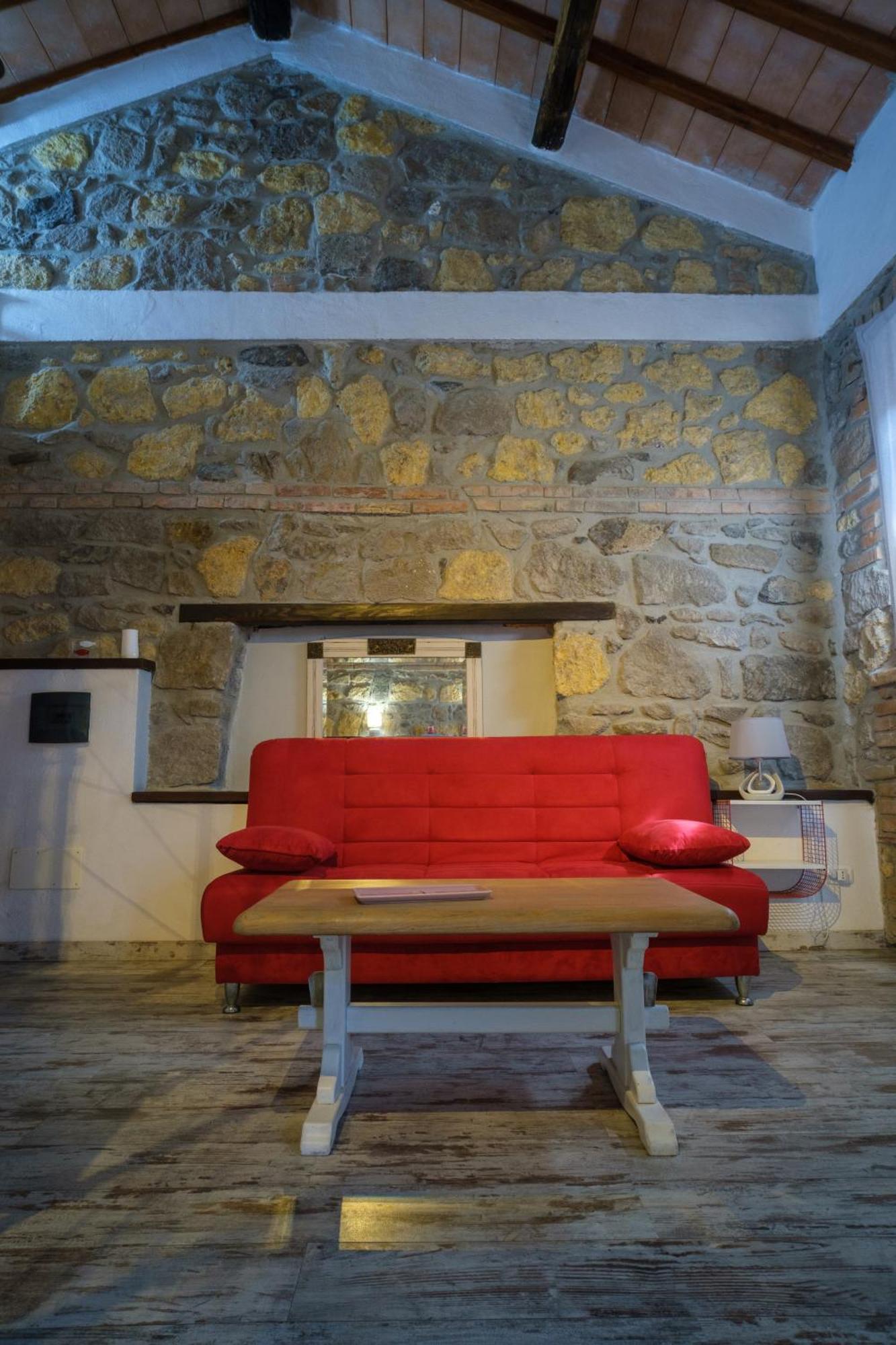 טרקיניה Locanda Villa Naumanni מראה חיצוני תמונה