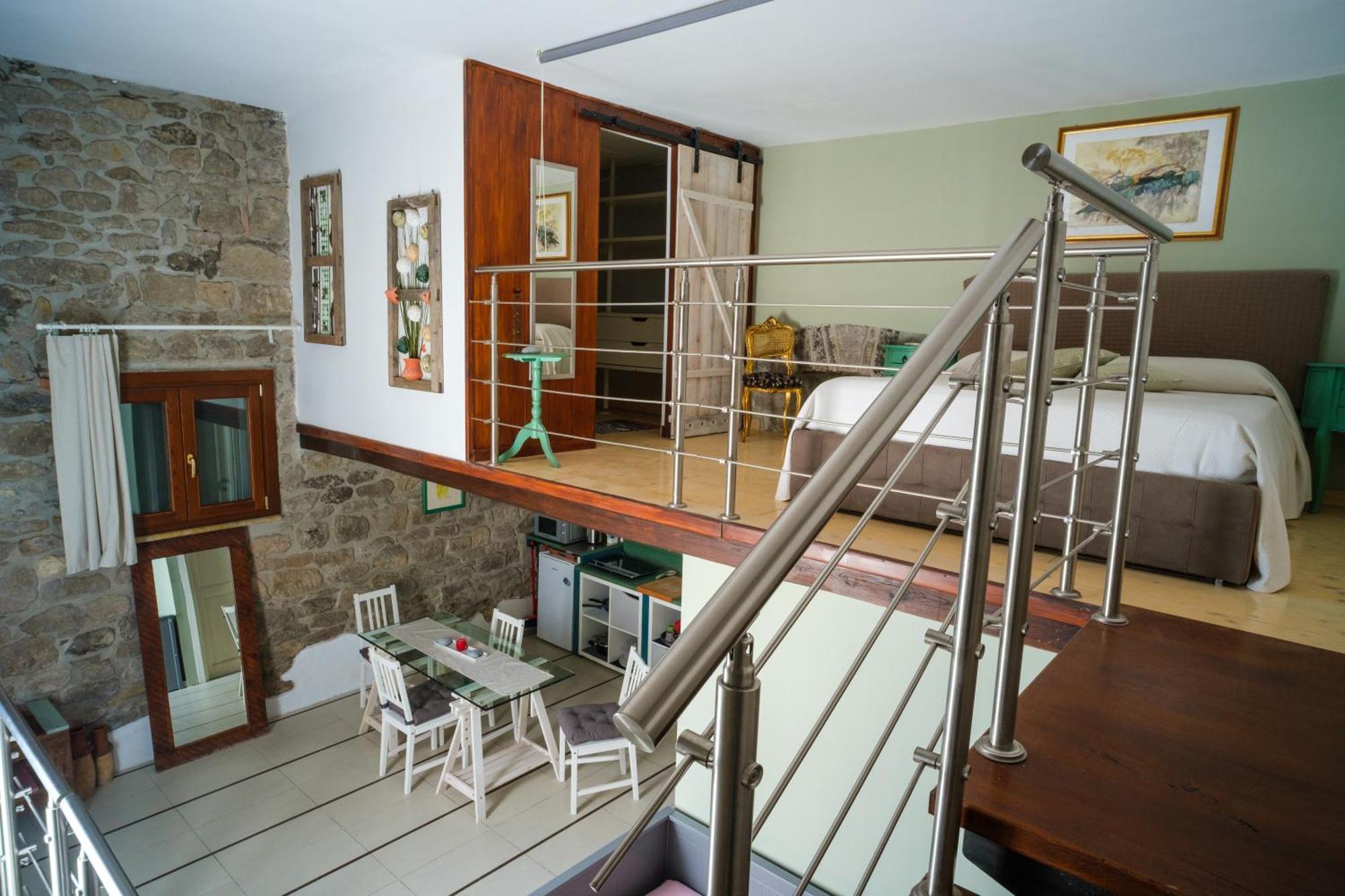 טרקיניה Locanda Villa Naumanni מראה חיצוני תמונה